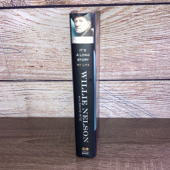Willie Nelson "It's a Long Story - My Life" Hardcover First Edition 2015 - Picture 7 of 7